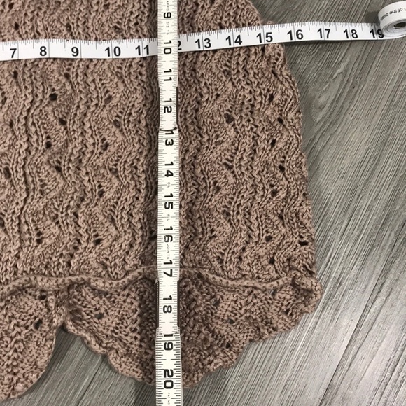 Ann Taylor Retro Khaki Boho Crochet Vest size M - Picture 9 of 9